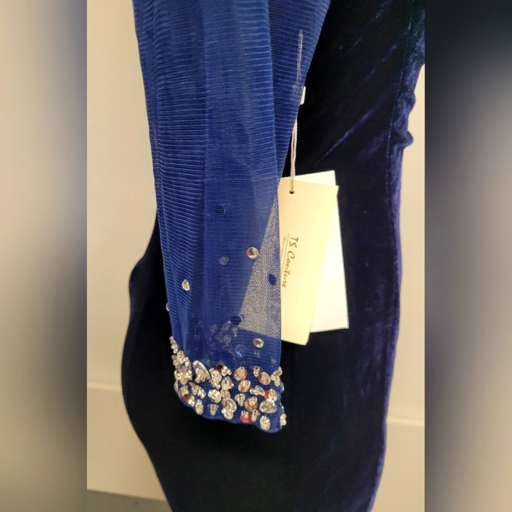 TS Couture New Velvet Dress Sequins Beautiful S - Picture 5 of 7